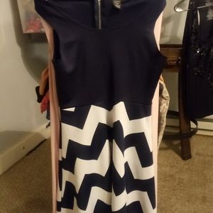 Zig zag print dress